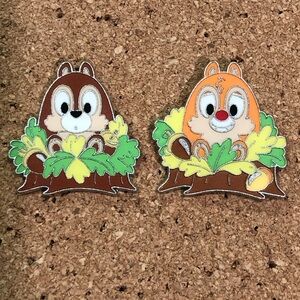 Disney Chip & Dale Pin Set